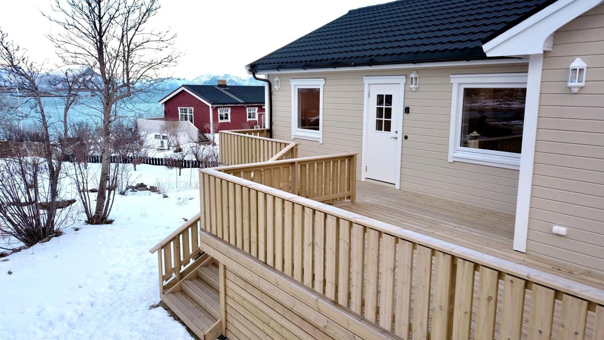Familyfriendly-modern, In The Fishingtown Stamsund, With Sauna And Jacuzzi Апартаменты