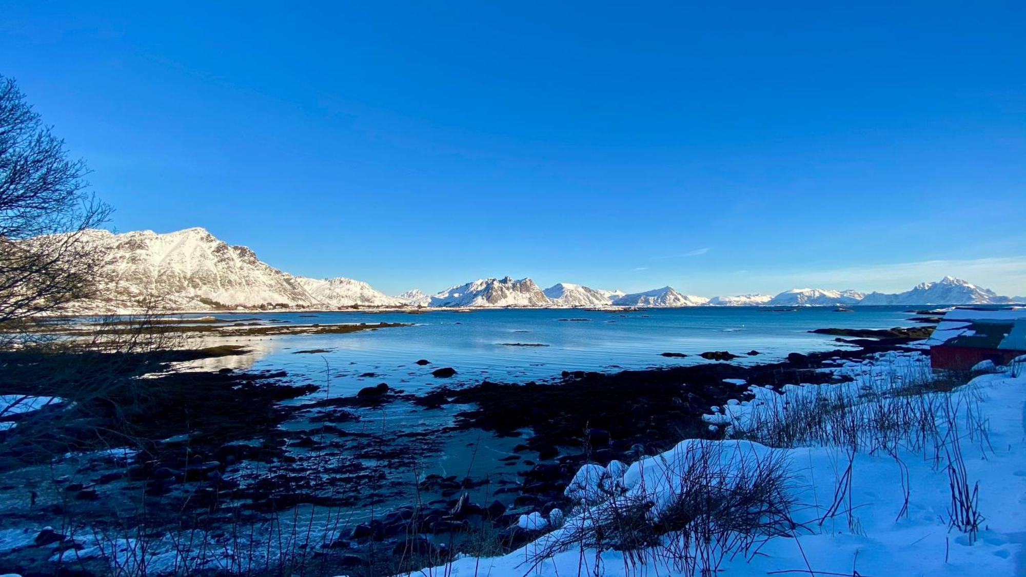 Апартаменты Familyfriendly-modern, In The Fishingtown Stamsund, With Sauna And Jacuzzi *