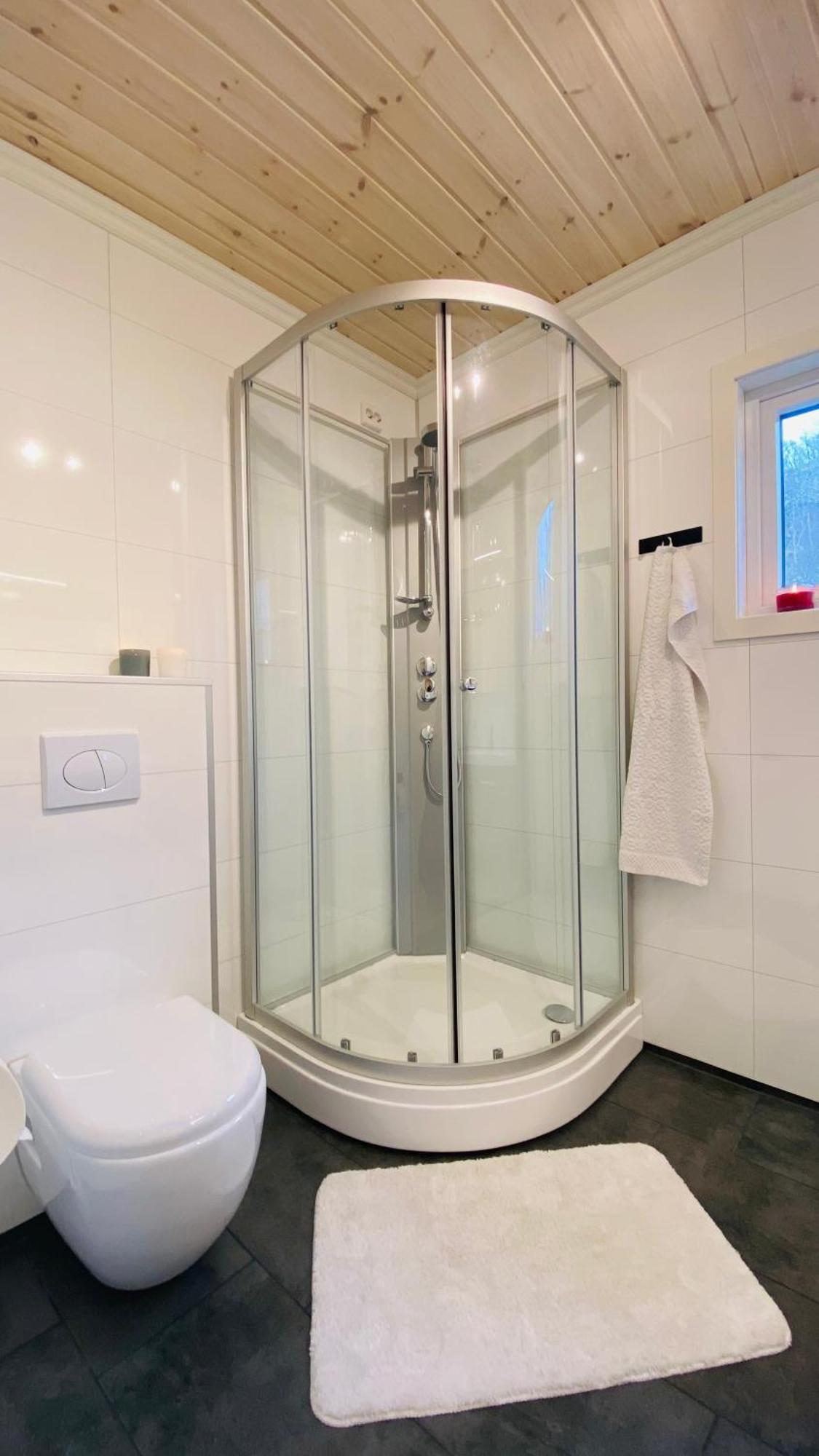Апартаменты Familyfriendly-modern, In The Fishingtown Stamsund, With Sauna And Jacuzzi Стамсунн